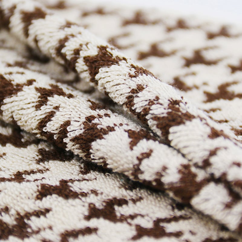 fresh cotton yarn dyed woven Jacquard Hand towel